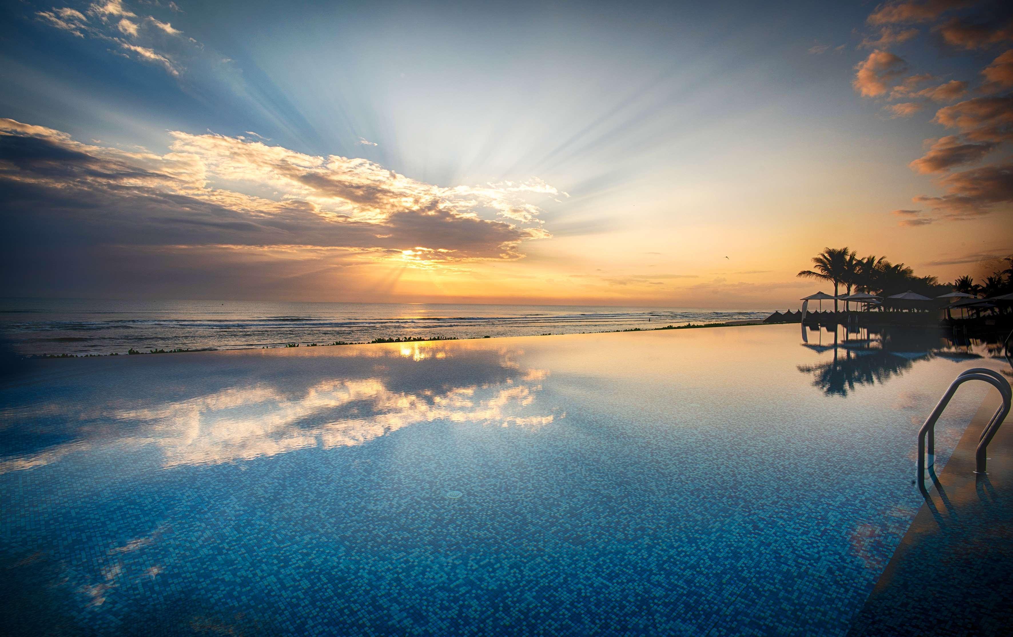 Melia Danang Beach Resort Eksteriør billede